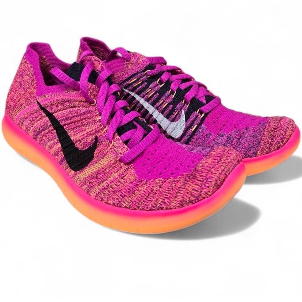 Nike Rare colorway Free RN Flyknit Fire Pink Grand Purple 6 youth womans 7.5